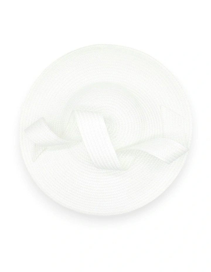 Trisha Fascinator in White image 6