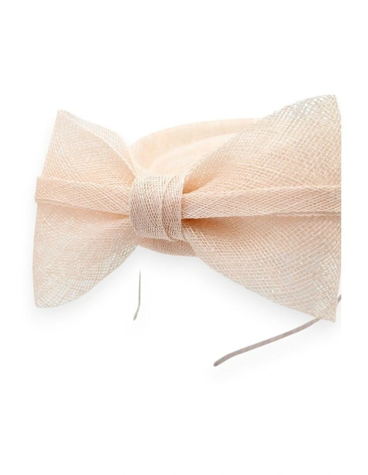 Juliet Fascinator in Pink image 3