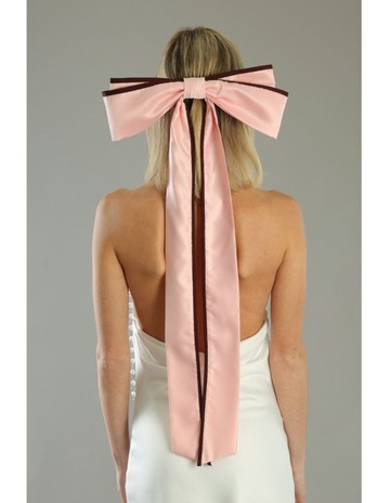 Pink colour