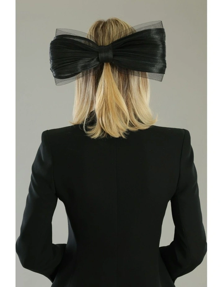 Lois Bow in Black image 4
