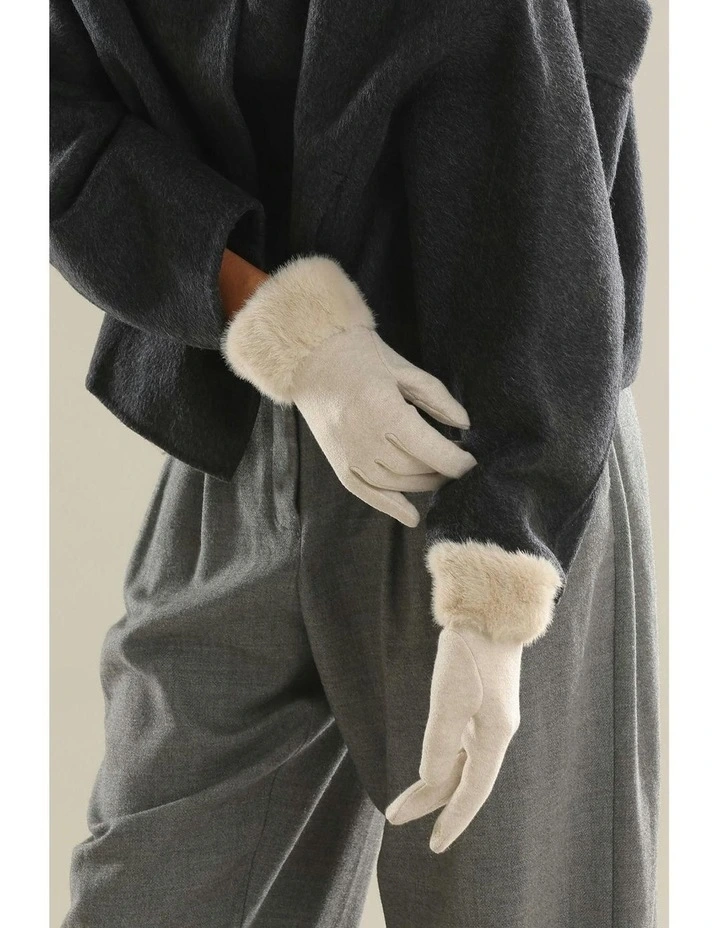 Tammy Faux Fur Gloves in Cream image 2