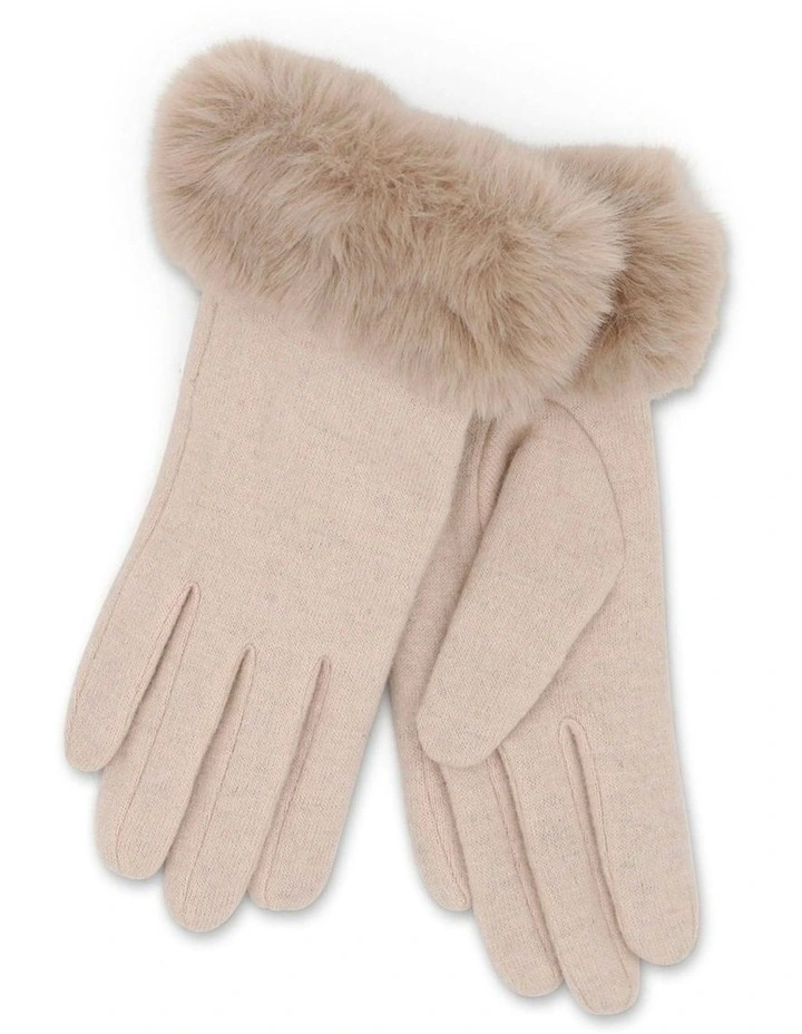 Tammy Faux Fur Gloves in Cream image 5