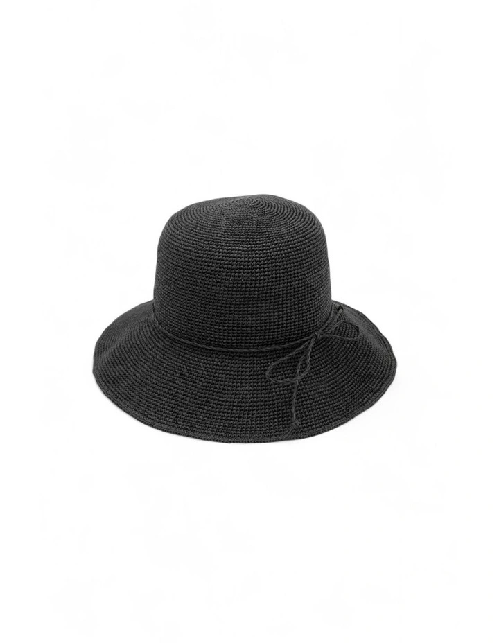 Kaira Bucket Hat in Black image 4