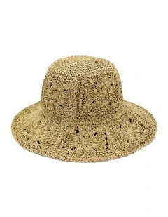 Nyra Bucket Hat in Tan