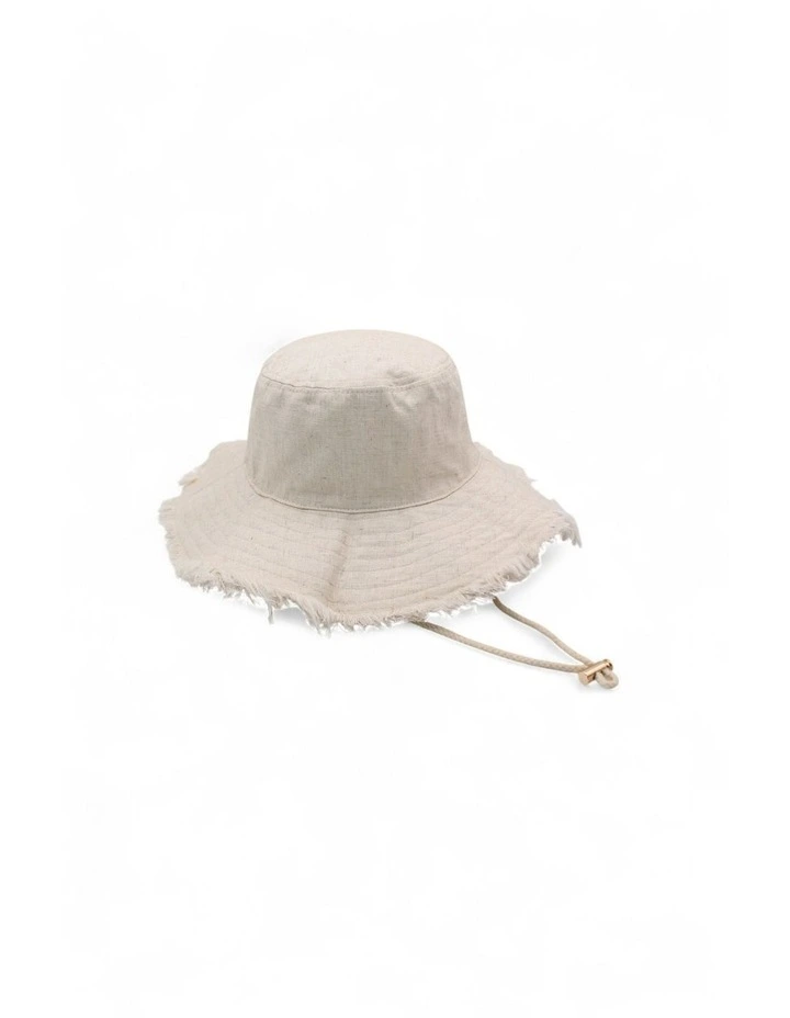 Cleo Linen-Blend Bucket Hat in Beige image 4