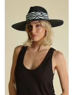 Archer Short-Back Fedora in Black