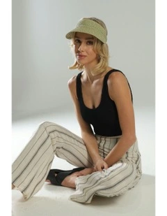 Caitlyn Visor in Green