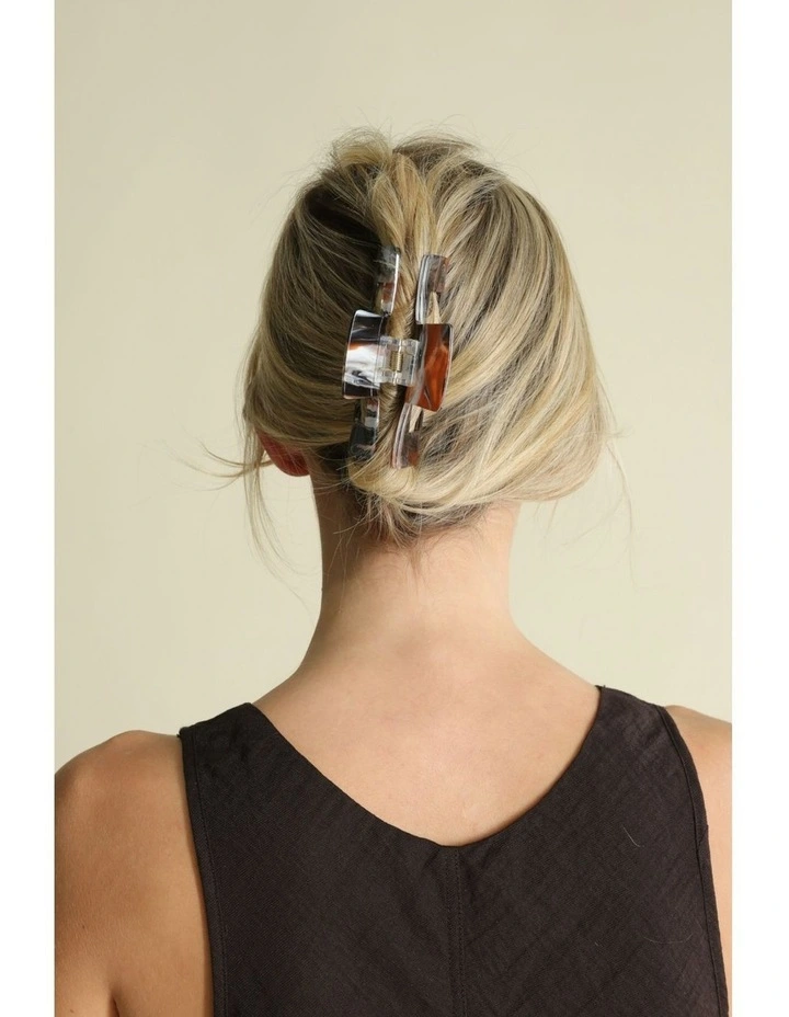 Delphie Hair Claw Set in Brown image 6