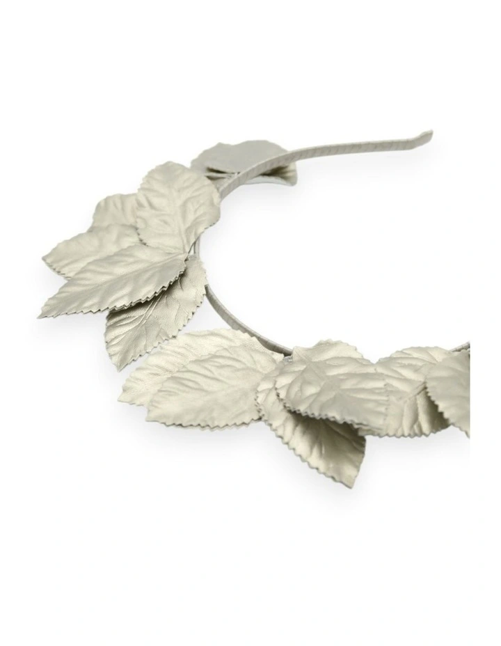 Amaryllis Headpiece in Gold image 6