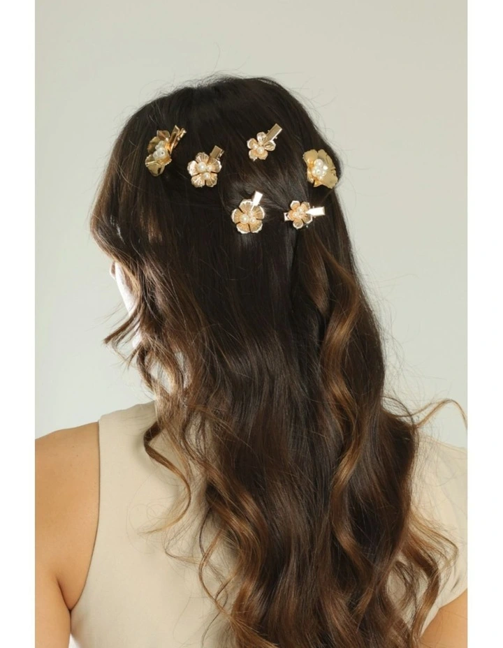 Bloom Hair Clip Set in Gold image 2