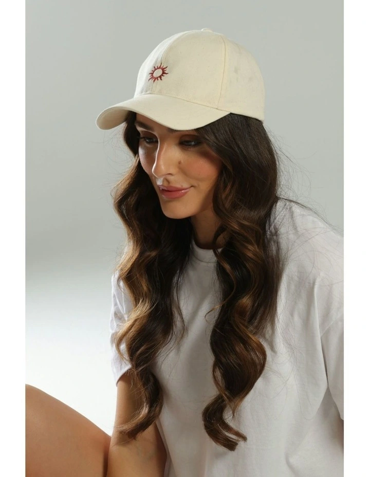 Del Sol Cap in Beige image 4