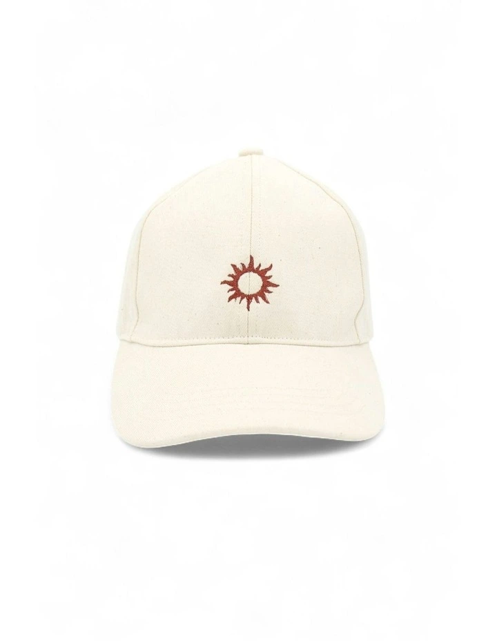 Del Sol Cap in Beige image 5
