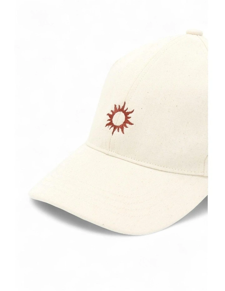 Del Sol Cap in Beige image 6