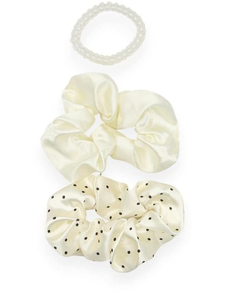 Mara Scrunchie Set in White image 1