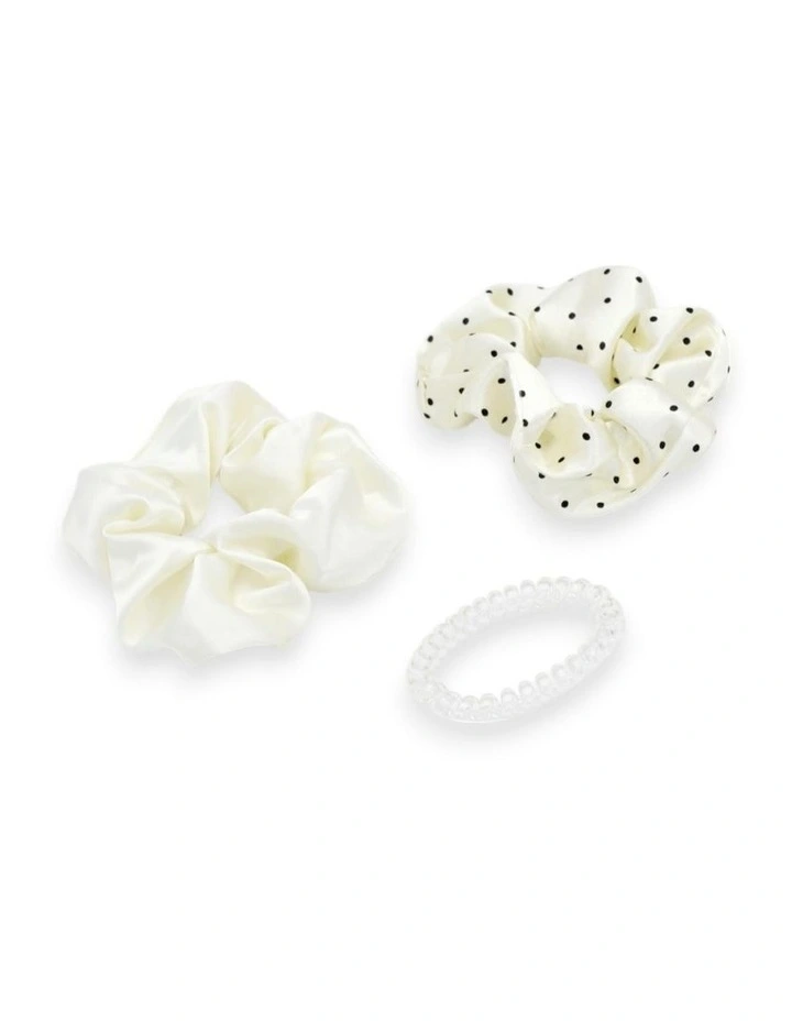Mara Scrunchie Set in White image 4