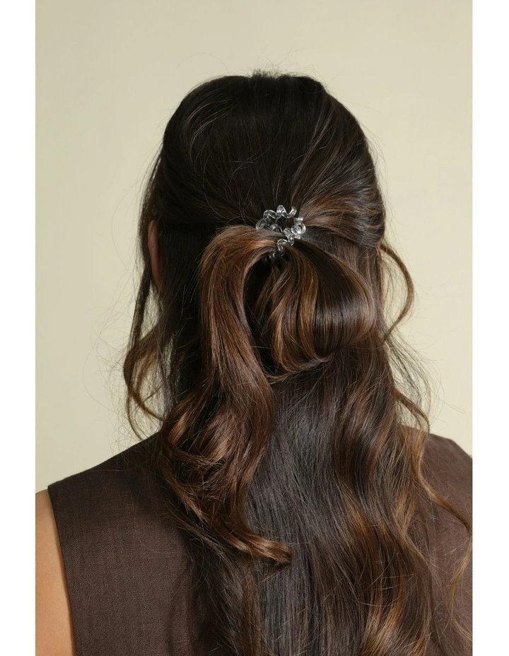 Mara Scrunchie Set in White image 4