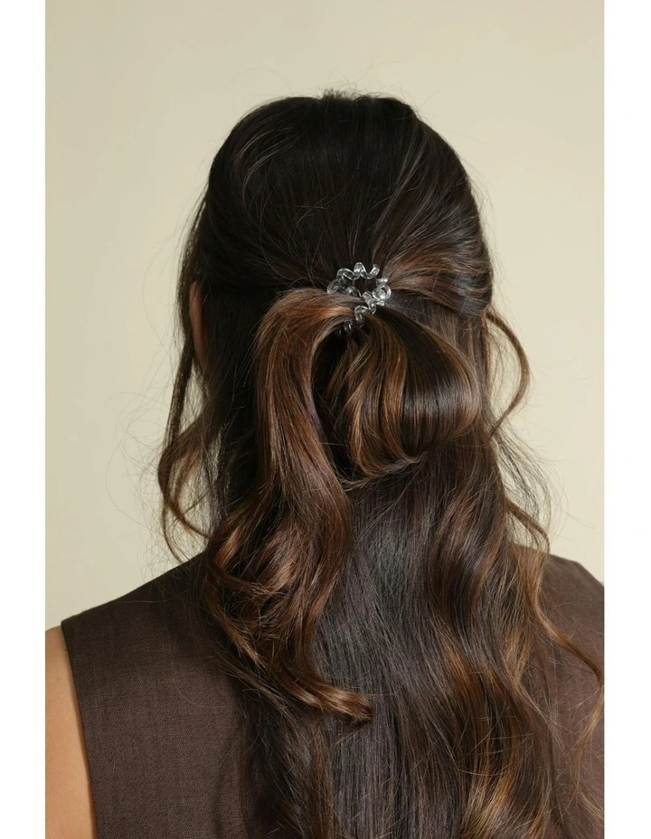 Mara Scrunchie Set in White image 5