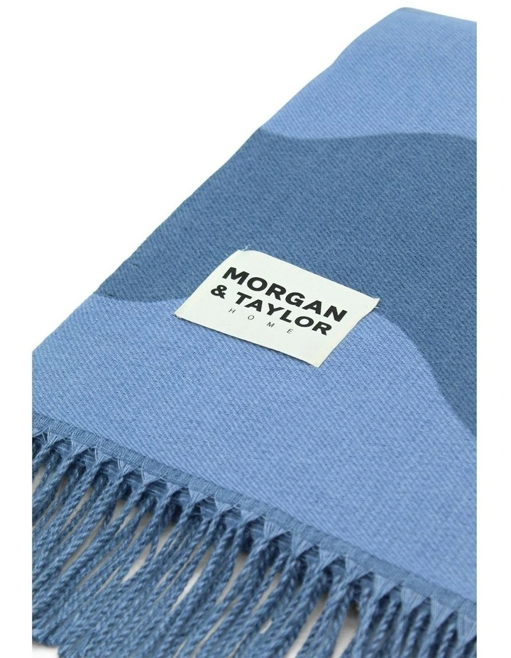 Making Waves Throw Blanket in Navy Blue image 3