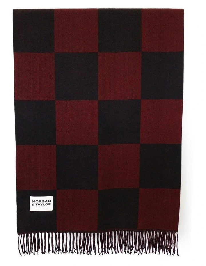 Checkmate Soft Touch Throw Blanket in Black image 2