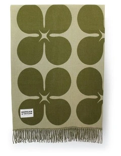 Ginger Throw Blanket in Green