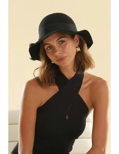 Julietta Wool Felt Cloche Hat in Black