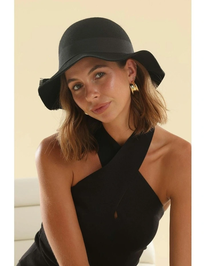 Julietta Wool Felt Cloche Hat in Black image 2
