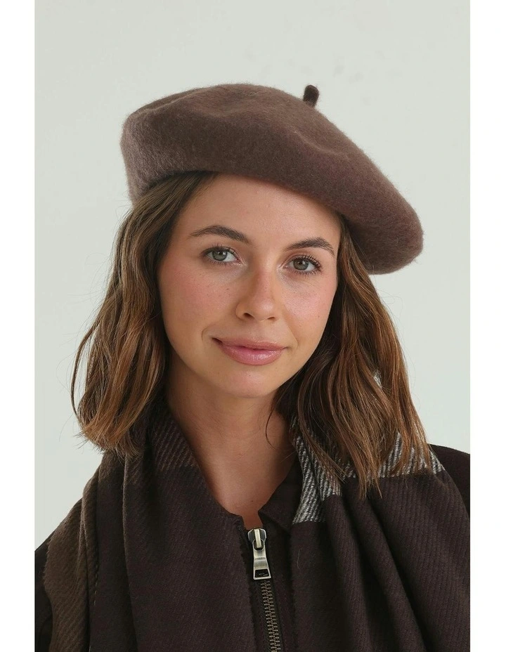 Lisa Wool Beret in Chocolate Brown image 4