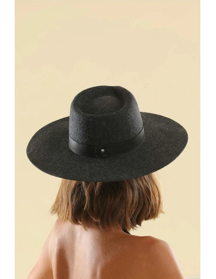 River Wool Fedora in Charcoal Black image 4