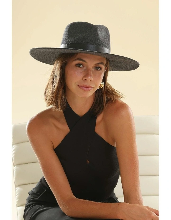 River Wool Fedora in Charcoal Black image 5