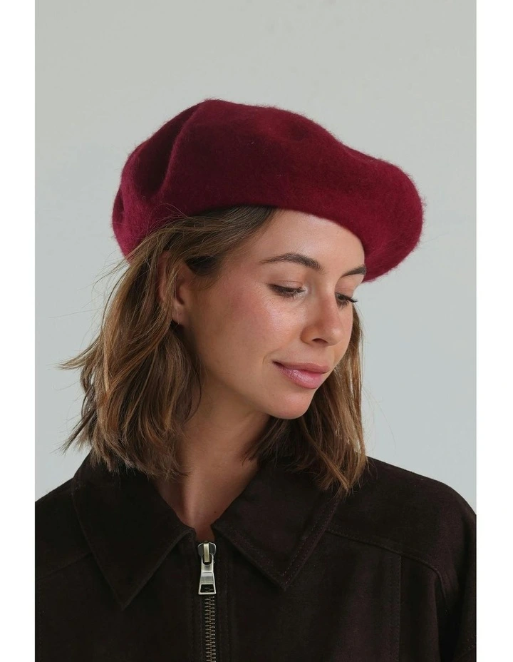 Lisa Wool Beret in Burgundy Red image 4