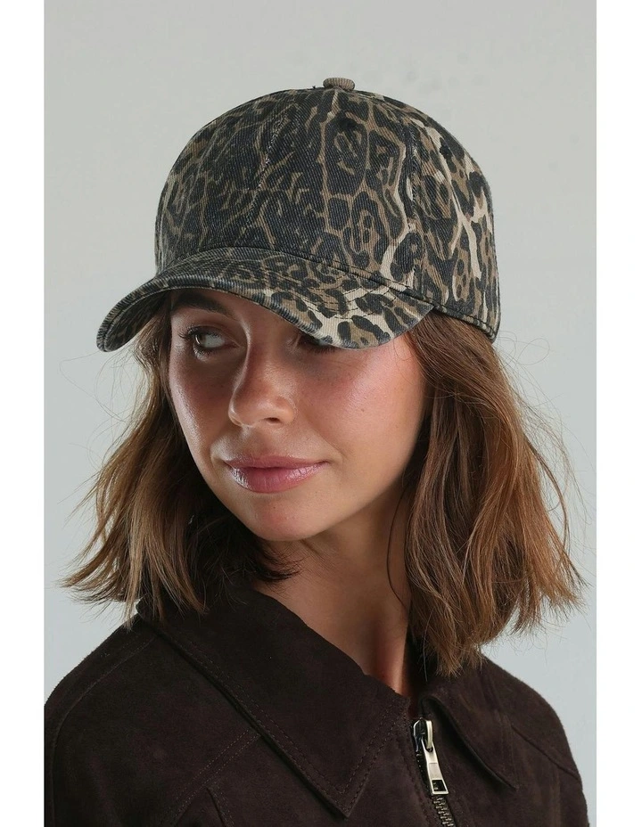 Ruby Cap in Brown image 2
