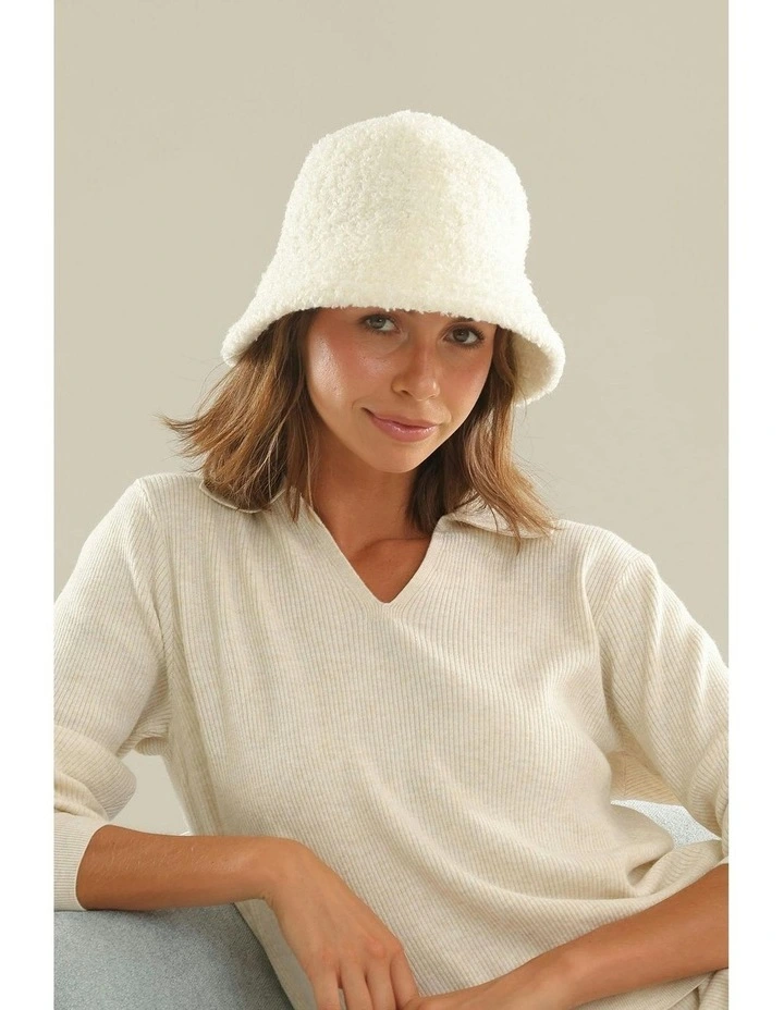 Montana Teddy Cloche Hat in White Cream image 5