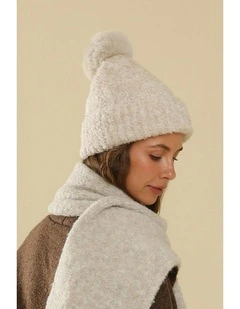 Elsie Boucle Beanie in White Cream