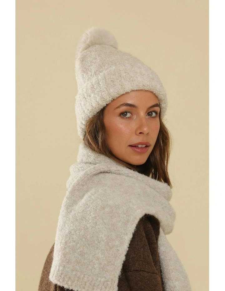 Elsie Boucle Beanie in White Cream image 2