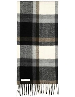 Hana Scarf in Black