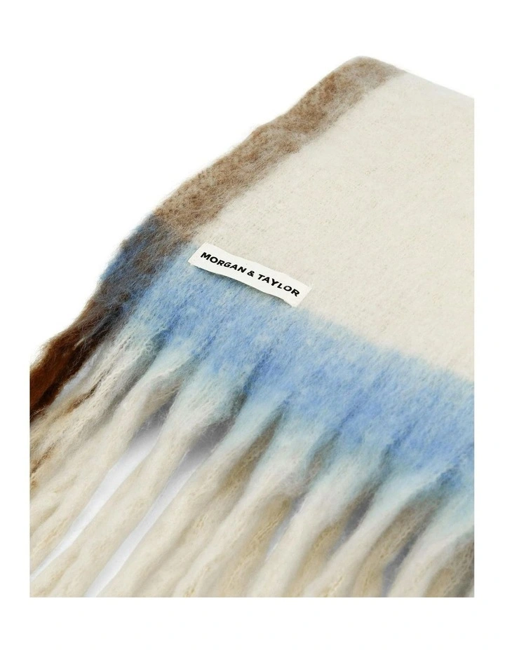 Mya Chunky Scarf in Cream image 6