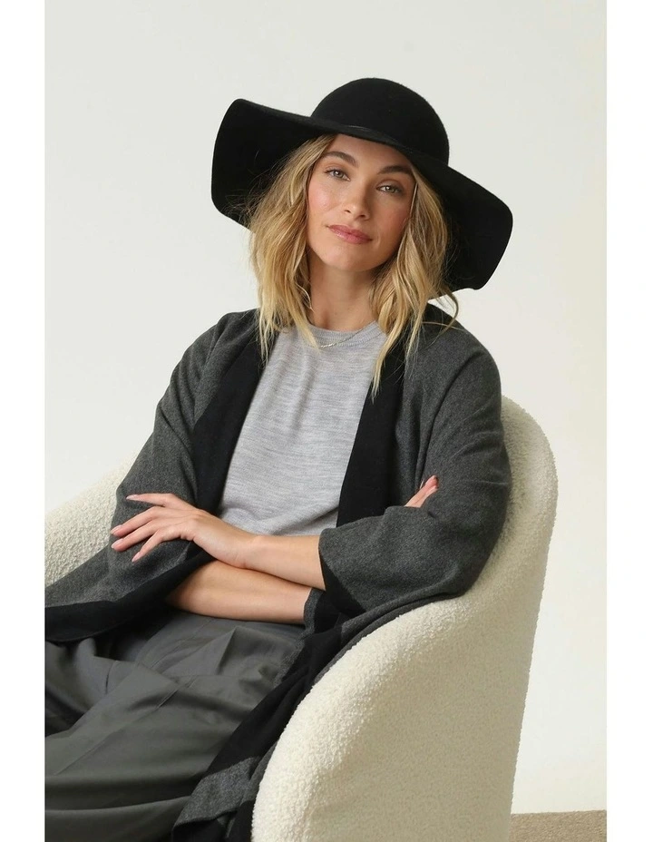 Robin Wool Felt Floppy in Black image 2