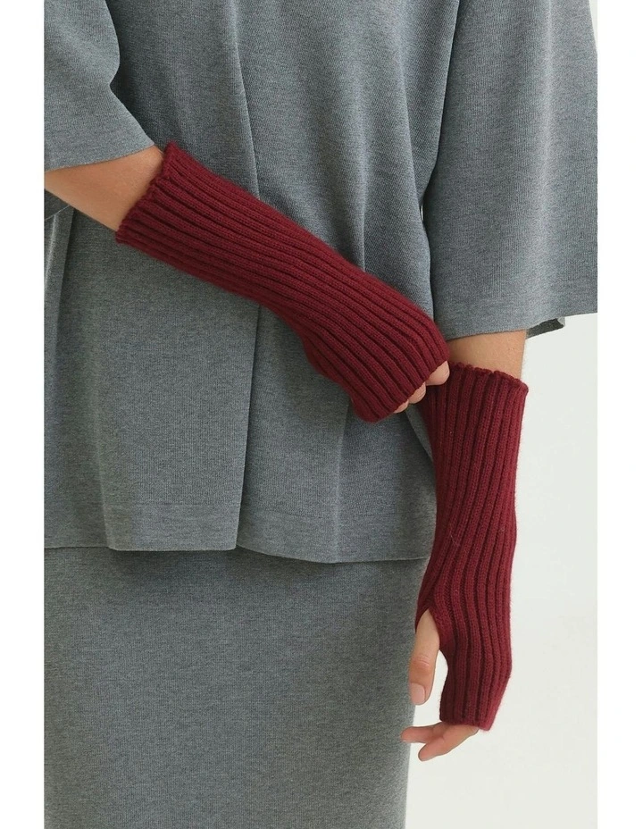Asha Rib Knit Fingerless Gloves in Burgundy Red image 2