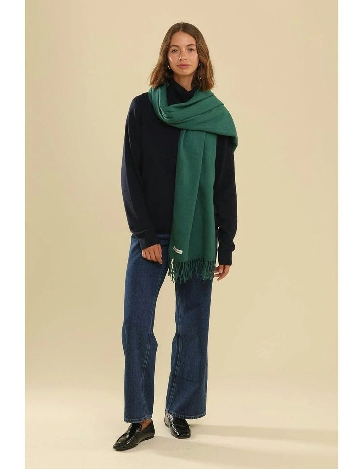 Casey Woven Scarf in Green image 2