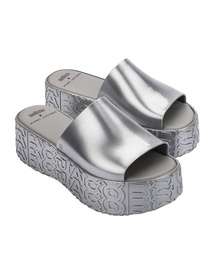 Becky + Marc Jacobs Sandal in Silver image 7