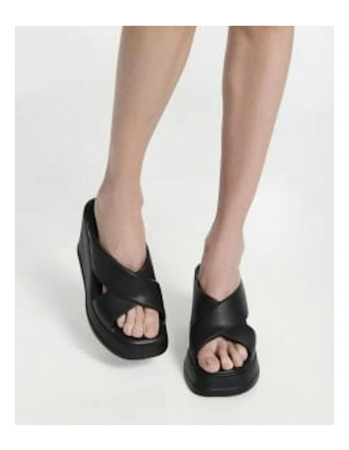 Free Vibe Wedge in Black image 5