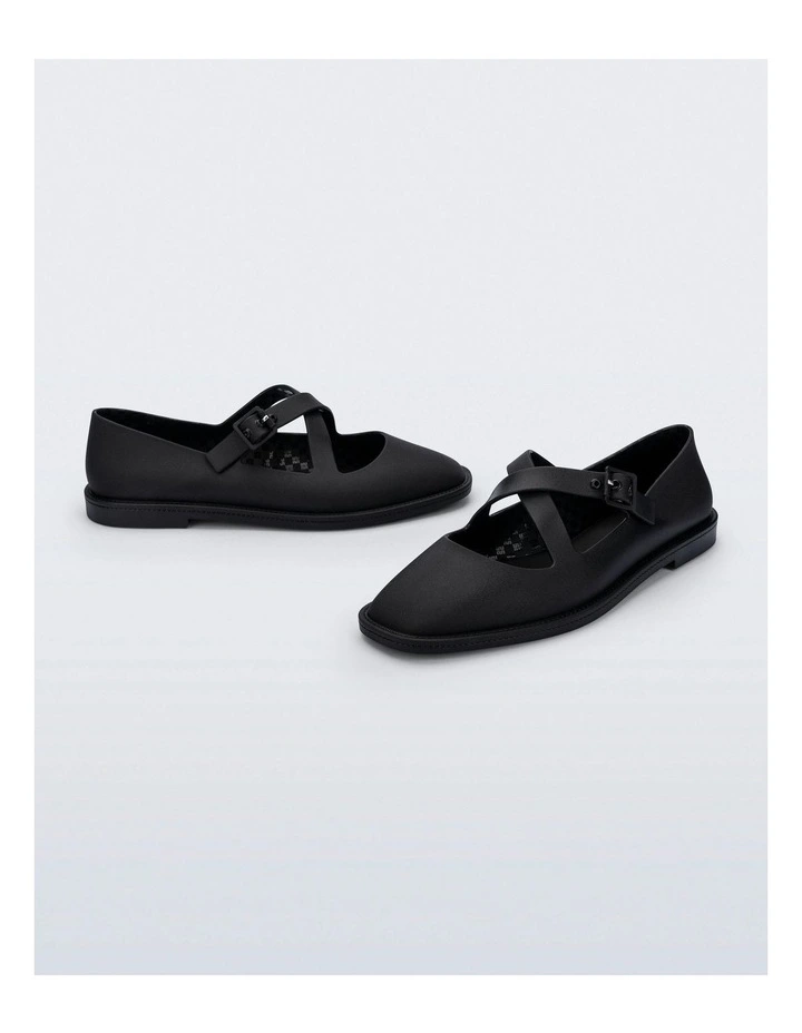 Ever Ballte in Black image 5