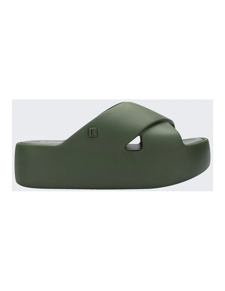 Free Cross Shoes in Green image 1