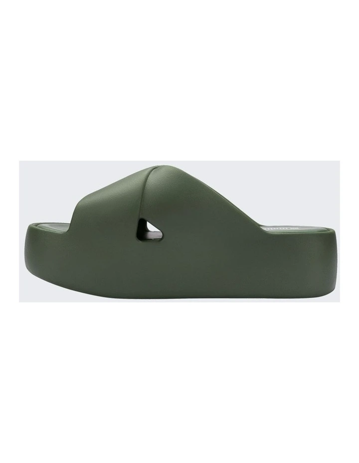 Free Cross Shoes in Green image 3