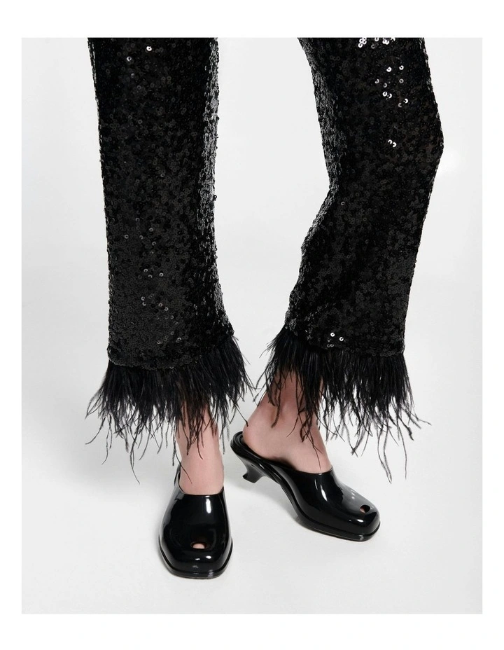 Gaia Low Heels in Black image 4