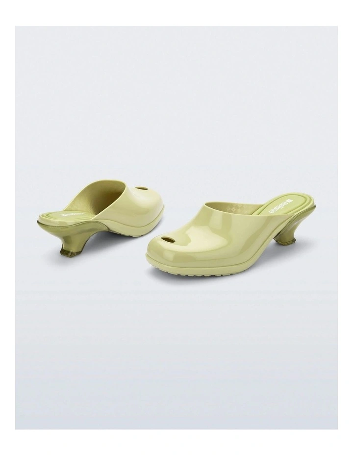 Gaia Low Heels in Green image 2