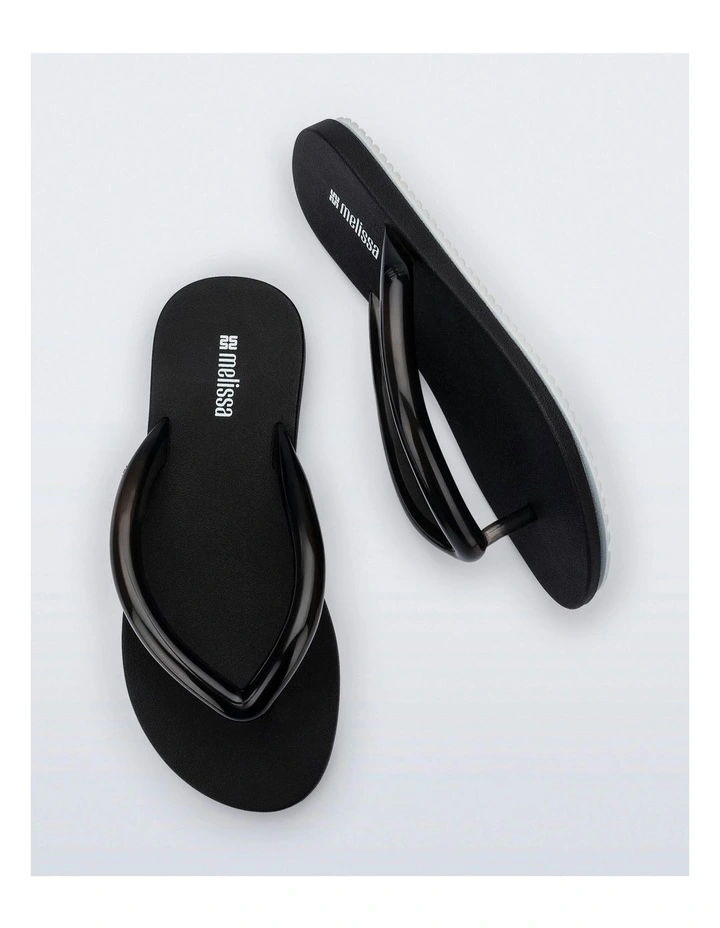 Air Flow Flip Flop in Black image 4