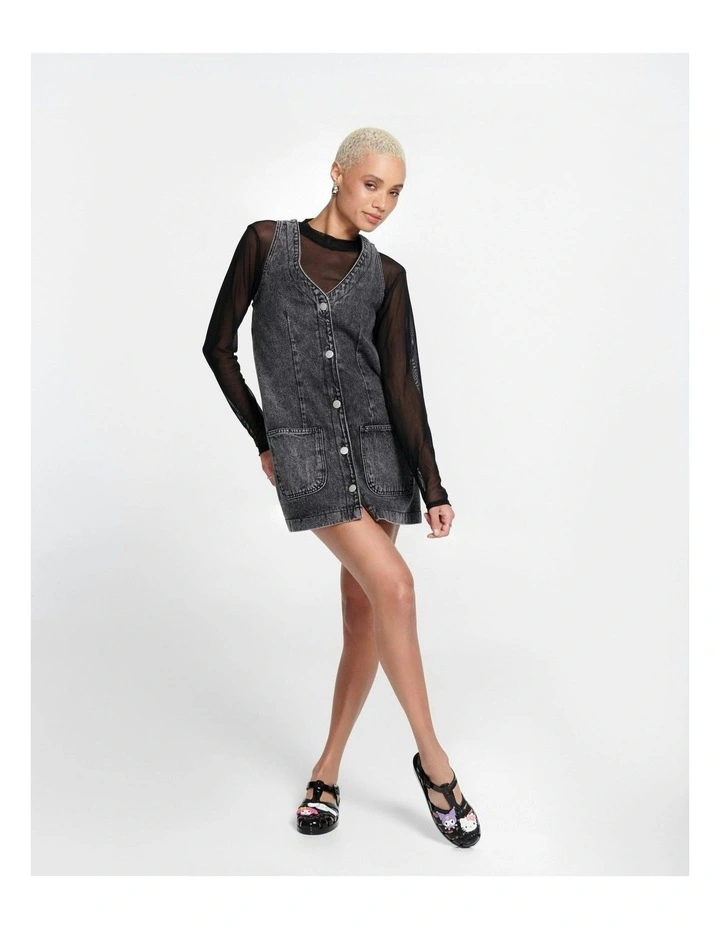 Possession + Hello Kitty in Red image 7