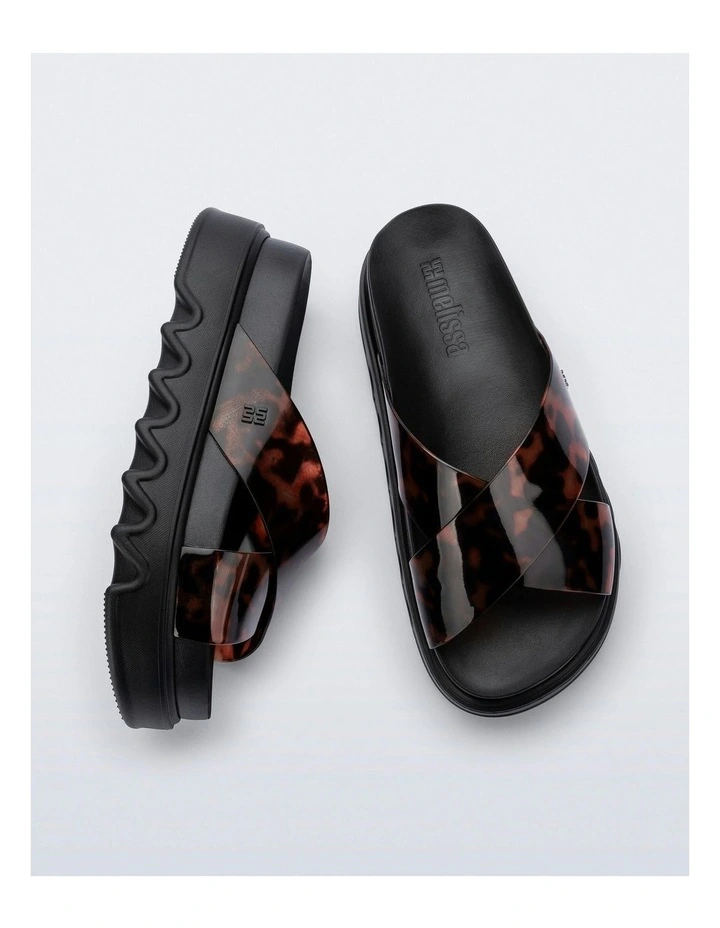 Cozy Cross Platform Ad in Black Tortoise image 5
