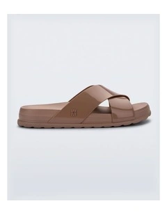 Cozy Slide Ii in Brown